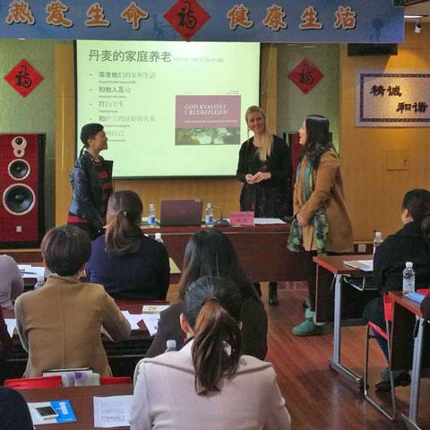 Danish teacher from VIA teaches in China