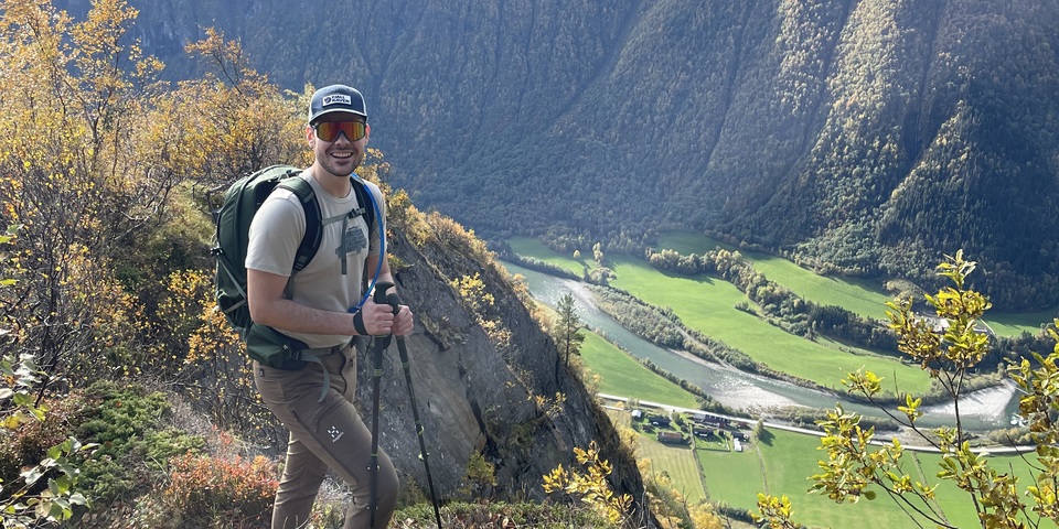 Giacomo Manini, graduate of Climate and Supply Engineering on a hike in Norway